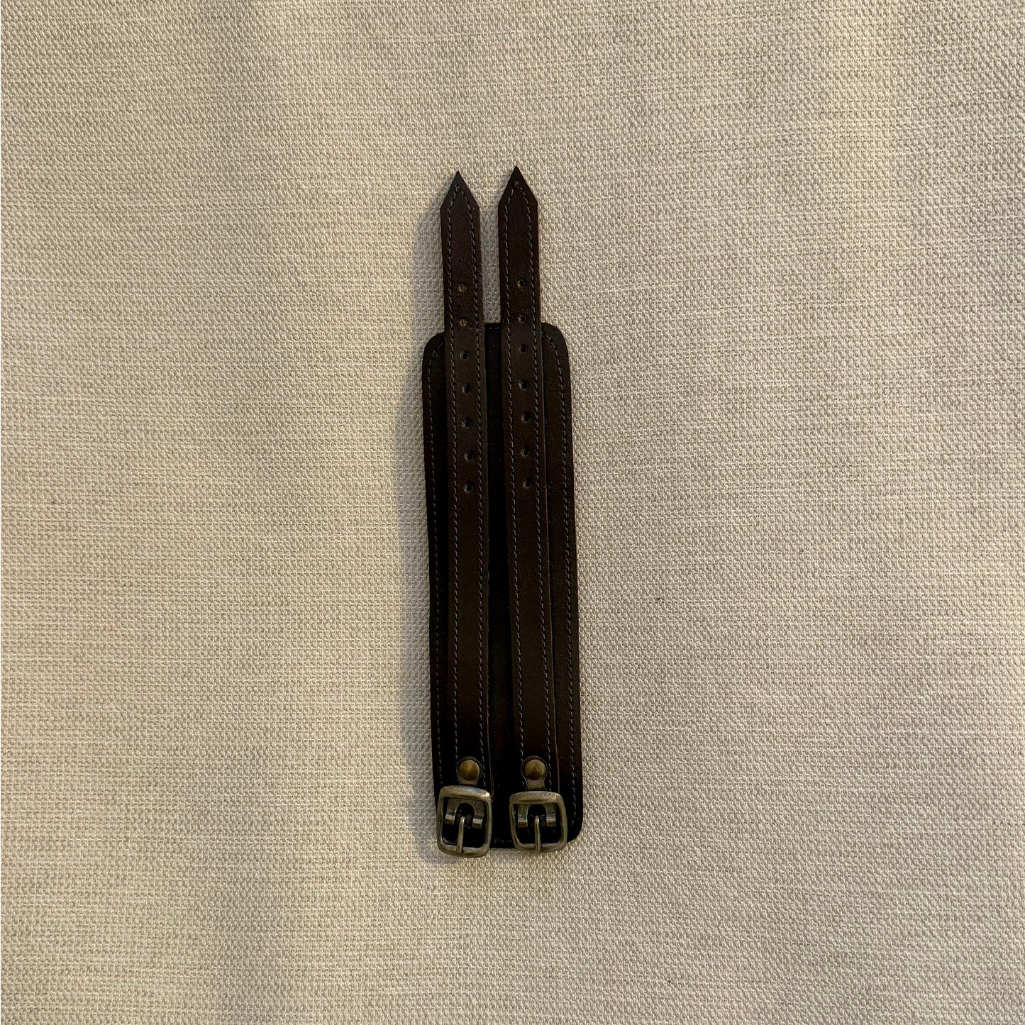 Edo Vintage Outfit - Leather bracelet