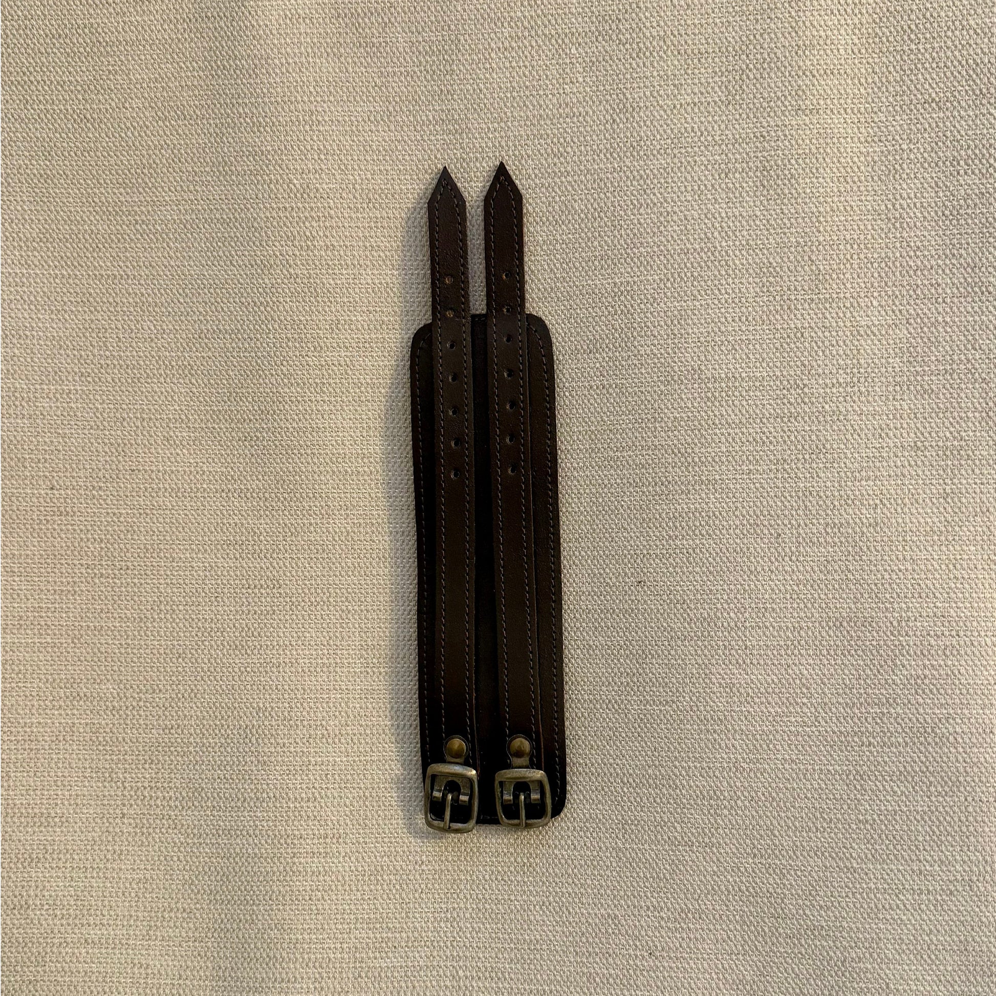 Edo Vintage Outfit - Leather bracelet