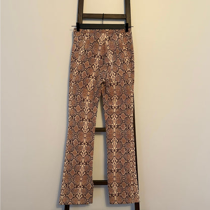 Maria Vintage Outfit - Anine Bing pants back